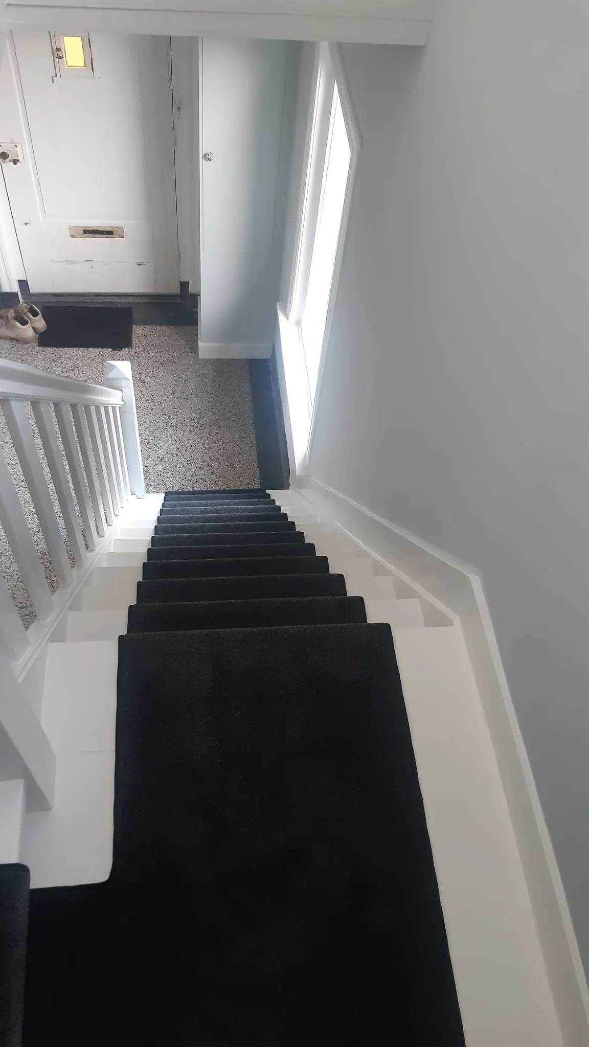 Zwarte traploper met roedes in Lienden